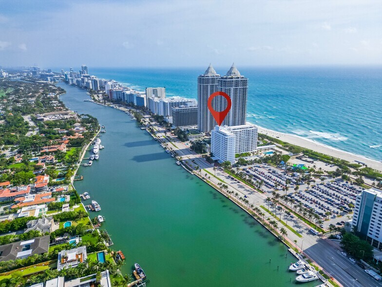 Primary Photo - 4747 Collins Ave