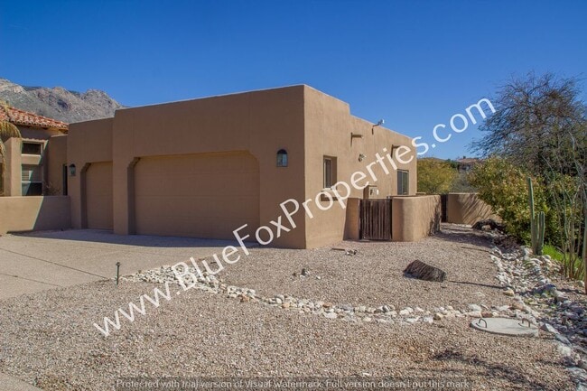 Building Photo - 6190 N Cadena De Montanas