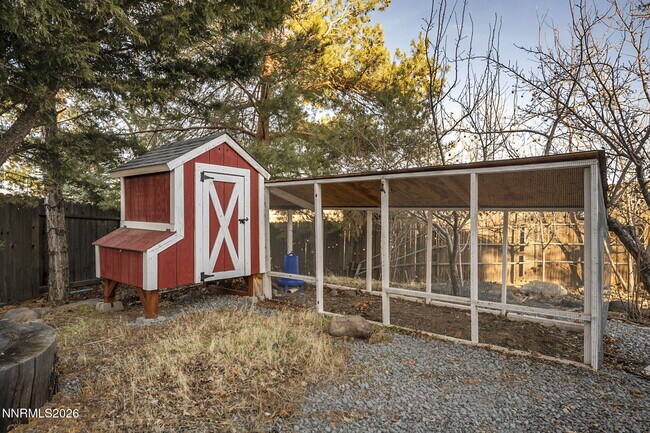 Building Photo - 20 Tanea Ct