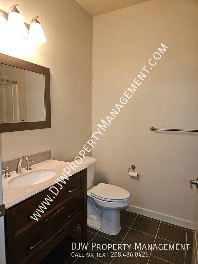 Building Photo - 2964 LeBlanc-