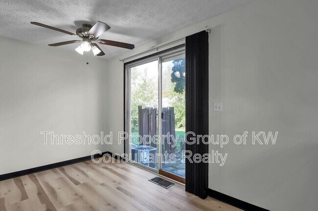 Building Photo - 3490 Clarkston Ave