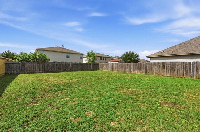 Building Photo - 209 Noddy Rd