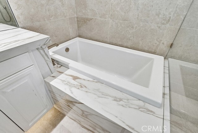 Building Photo - 57 Arborside