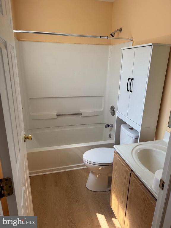 Building Photo - 132 Rosie Dr