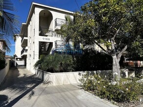 Building Photo - 1166 W 22nd St