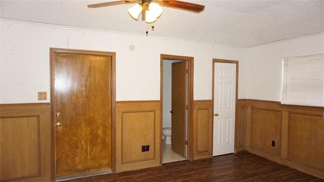 Building Photo - 1018 Fair Oaks Dr