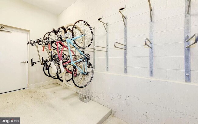 Secured bike room - 989 S Buchanan St