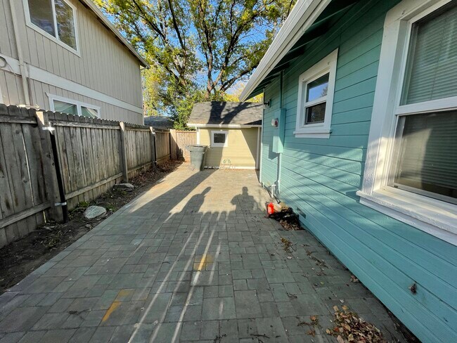 Paved private backyard - 310 Cherry Ave