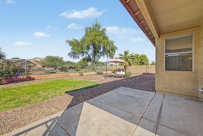 Building Photo - 6630 W Harwell Rd E