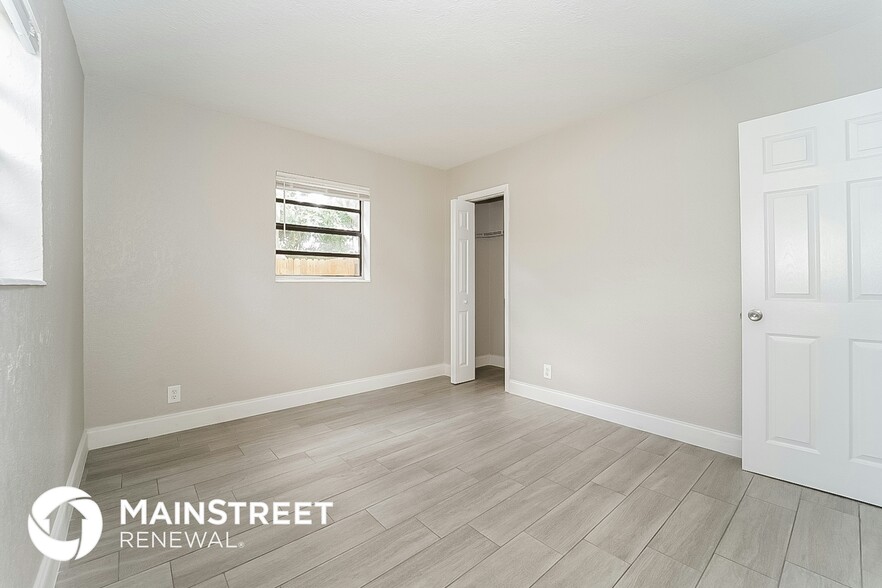 Building Photo - 61 NW 48th St