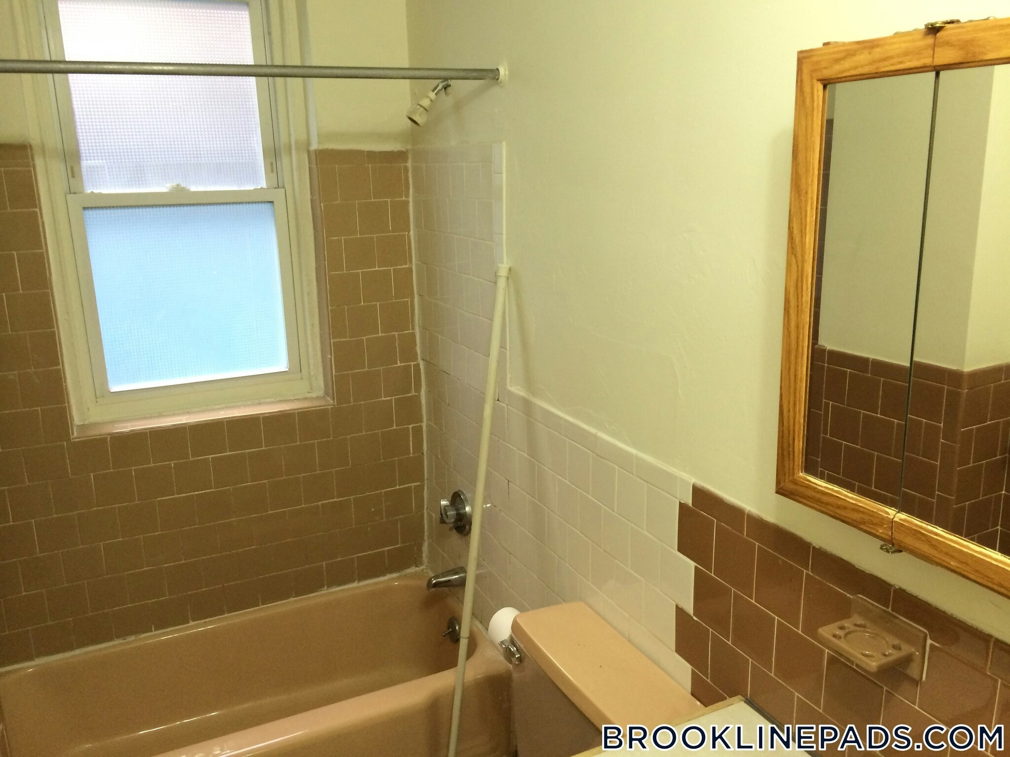 Building Photo - 33 Lancaster Terrace