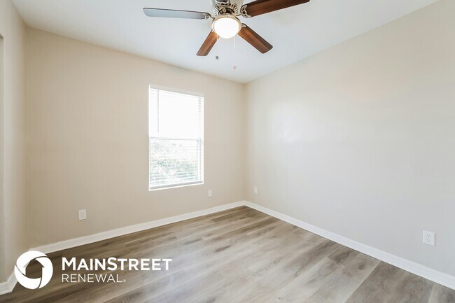 Building Photo - 2814 72nd St W