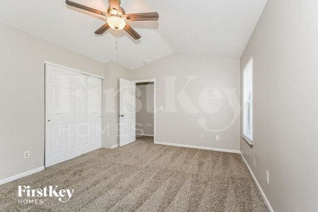 Building Photo - 180 Pheasant Point Blvd