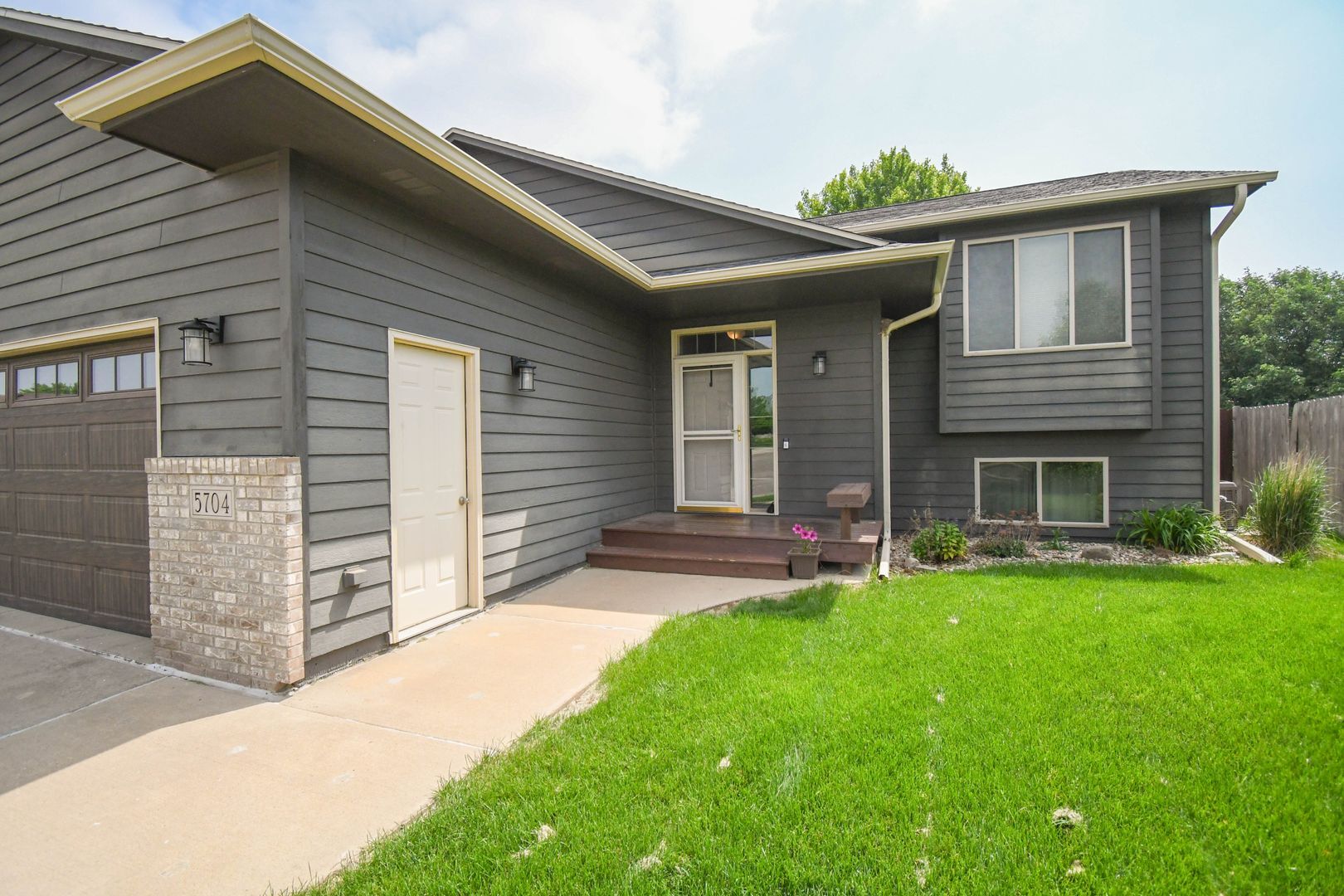 Building Photo - 5704 S San Diego Ave