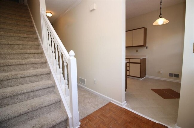 Building Photo - 4028 Elm St