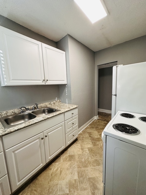 Building Photo - 5238 San Juan Ave