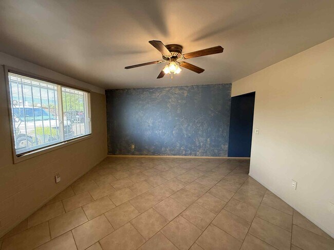 Building Photo - 8574 E Ruby Dr
