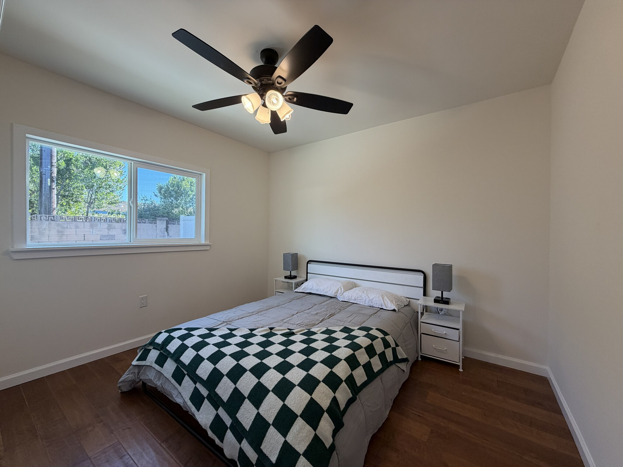 Separate bedroom with Queen bed - 1518 Warwick Ave