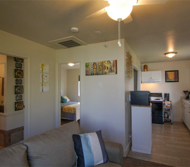 Building Photo - 1561 Willis St