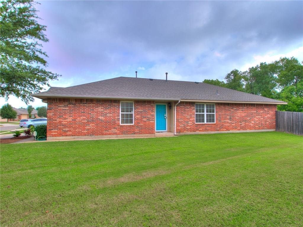 Building Photo - 528 Choctaw Gate Dr