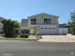 Building Photo - 14671 Kimberly Cir