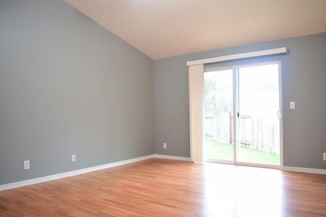 Building Photo - Osage St- OS