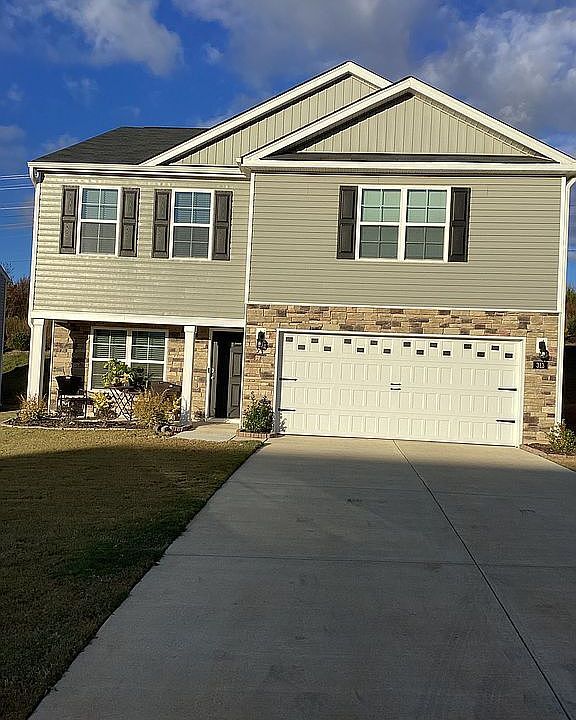 Building Photo - 313 Owens Ridge Way