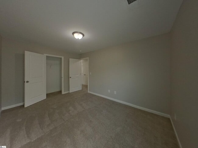 Building Photo - 117 Prairie Wolf Run