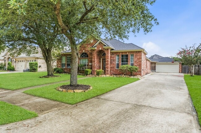 Building Photo - 27730 Geneva Hills Ln