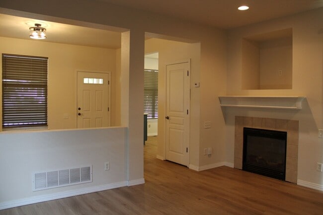 Building Photo - Spacious 2BR Home | Updated Finishes, Pool Access, 2-Car Garage