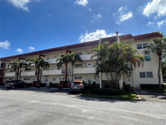 Building Photo - 8962 S Hollybrook Blvd