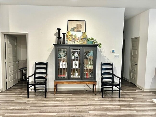 Building Photo - 1903 Taggart Trl