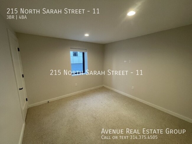 Building Photo - 215 N Sarah St