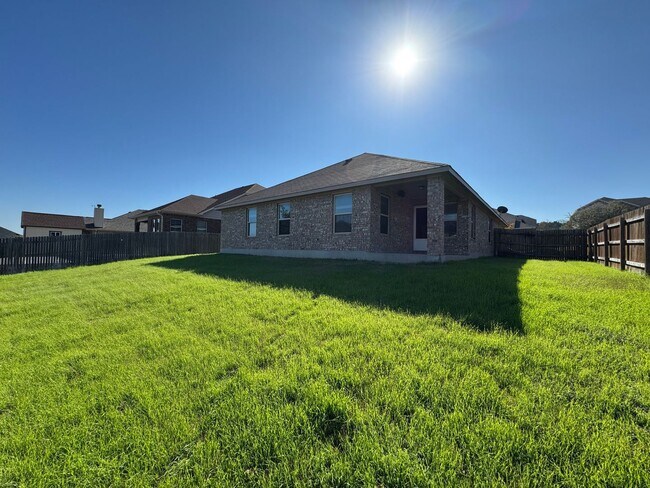 Building Photo - 2507 Inspiration Dr