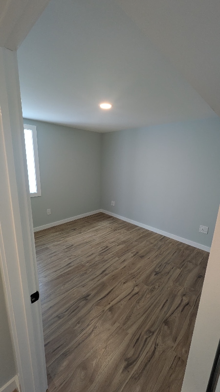 Building Photo - 2882 Ridge Dr