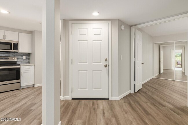 Building Photo - 9460 E Mission Ln