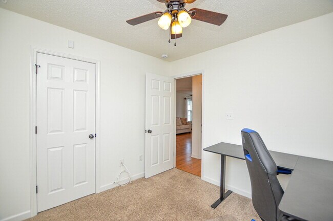 Building Photo - 3219 Cottage Rose Ln