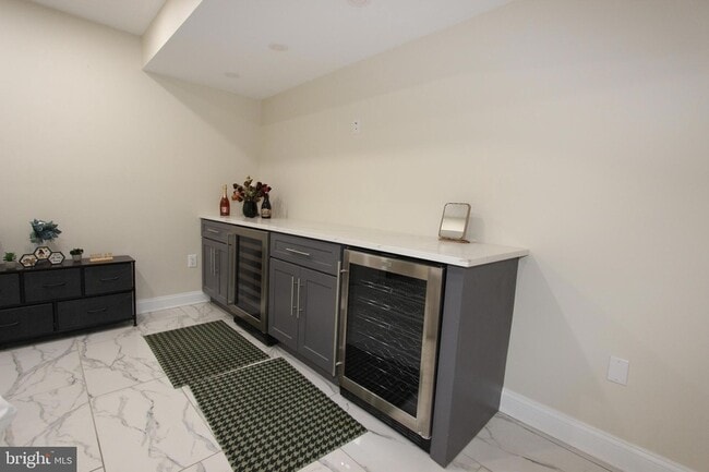 Building Photo - 38 Riggs Rd NE