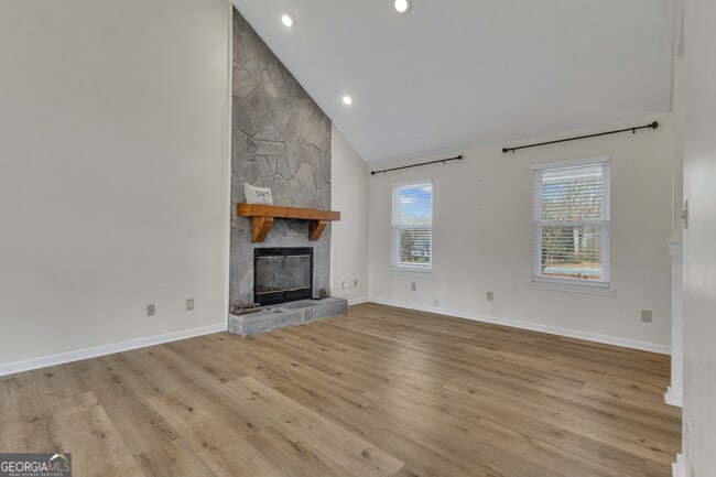 Building Photo - 78 Standing Rock Rd