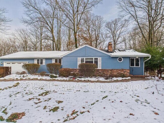 Primary Photo - 5743 Brookwood Dr