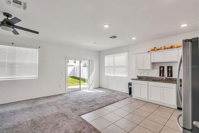 Building Photo - 1124 Merrill St