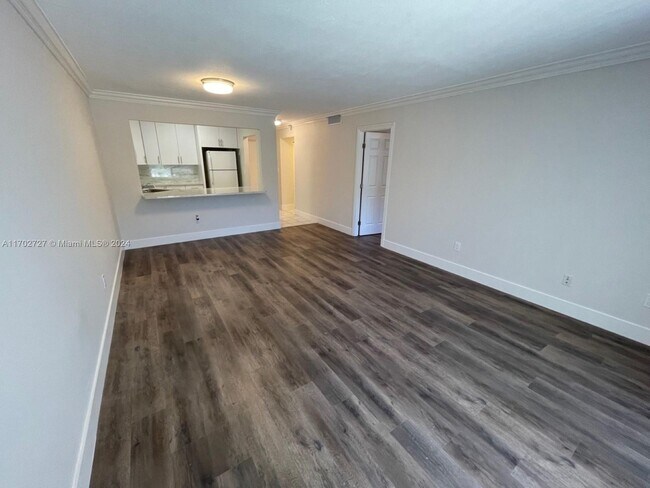 Building Photo - 7915 Camino Real