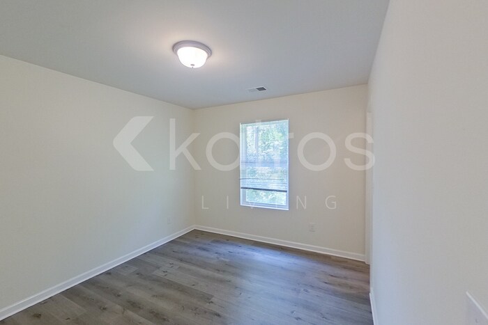 Building Photo - 232 Fox Chase Wy