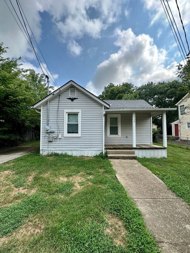 Primary Photo - Pre-Leasing Now for the Fall Semester 2026