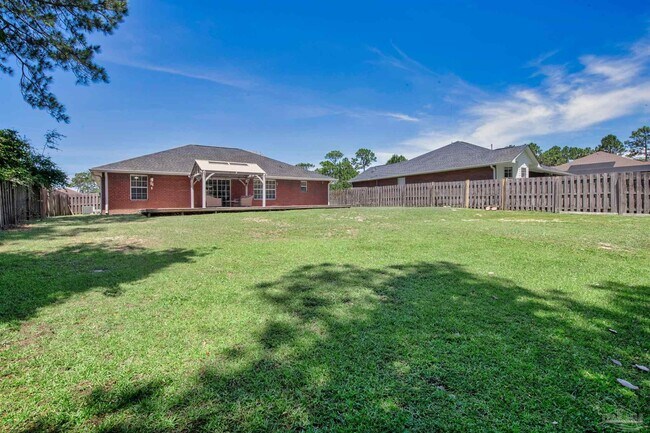 Building Photo - 2442 Raider Ln