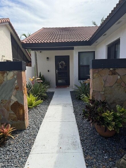 Building Photo - 1988 Sacramento