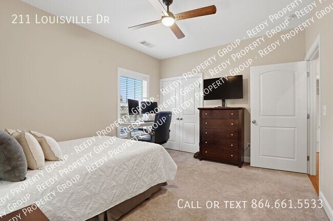 Building Photo - 211 Louisville Dr