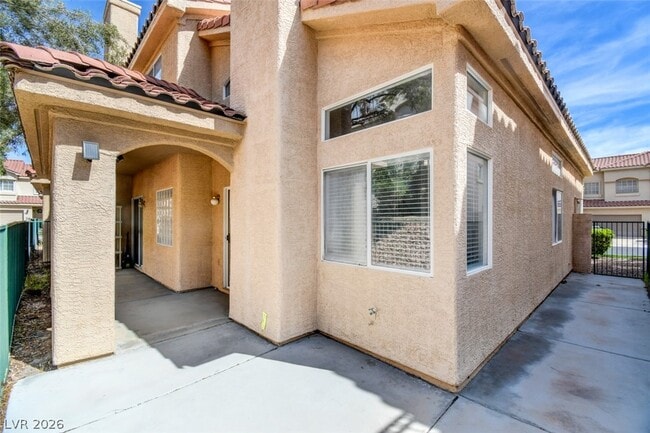 Building Photo - 1782 Tanner Cir