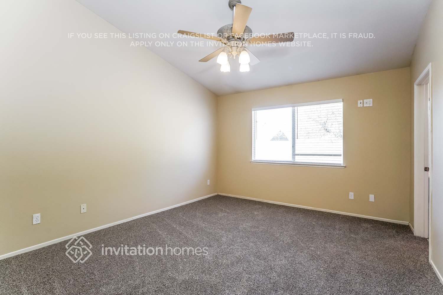 Building Photo - 2547 Gemstone Ave