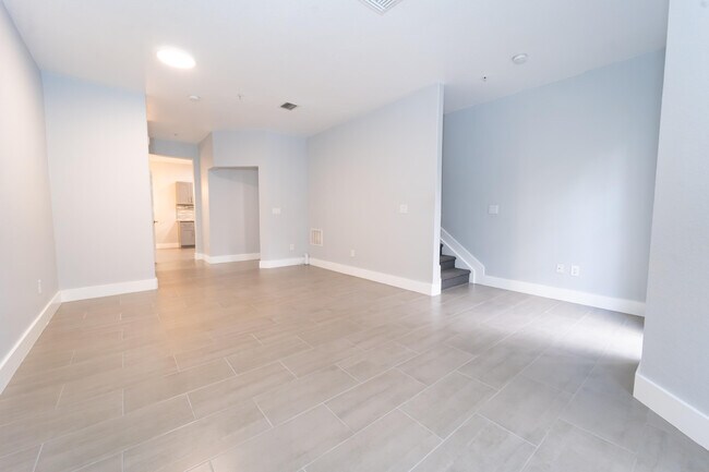 Building Photo - 3515 Shoma Dr